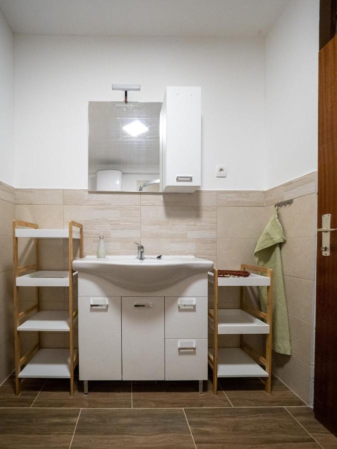 Kiara 7 Appartement Jesenice Buitenkant foto